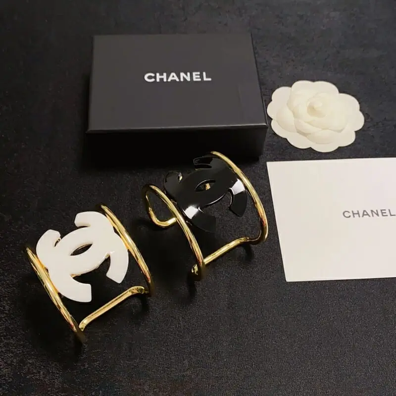 chanel bracelets s_12242253